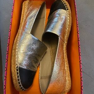 Tory Burch silver espadrilles size 9.5